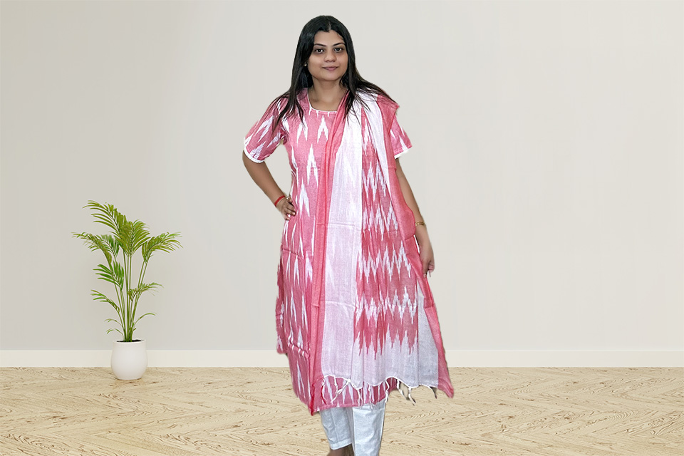 Elegant Ikkat Salwar Set with Dupatta for Women - Shop Now! Elegant Ikkat Salwar Set with Dupatta for Women - Shop Now!