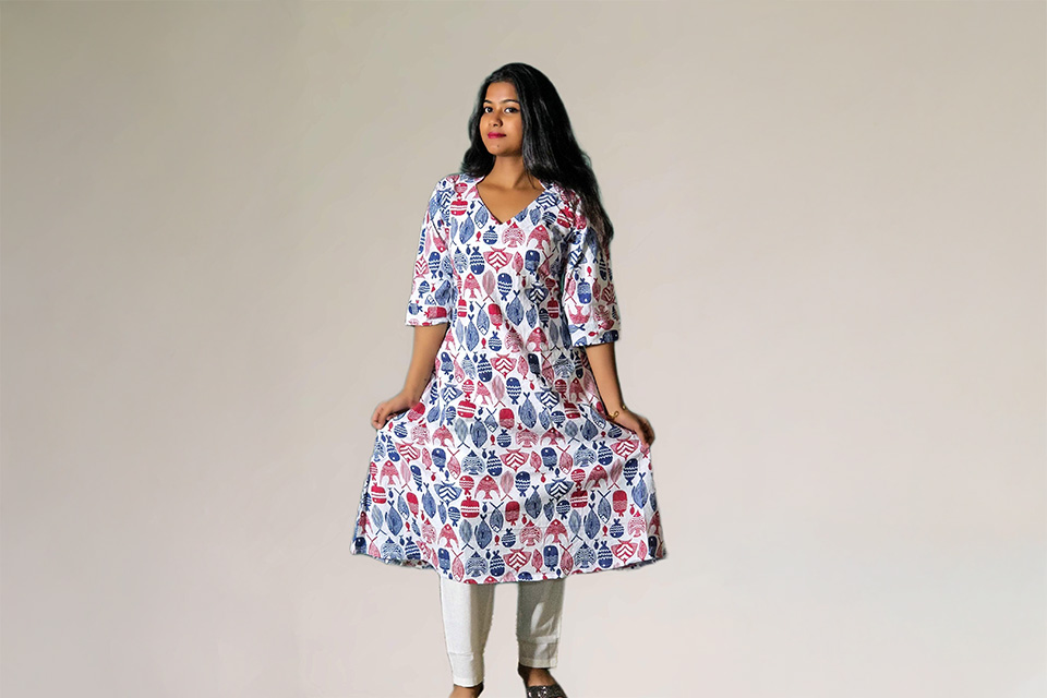 Stylish Pure Cotton Fish Print Katha Kurti for Every Occasion Stylish Pure Cotton Fish Print Katha Kurti for Every Occasion