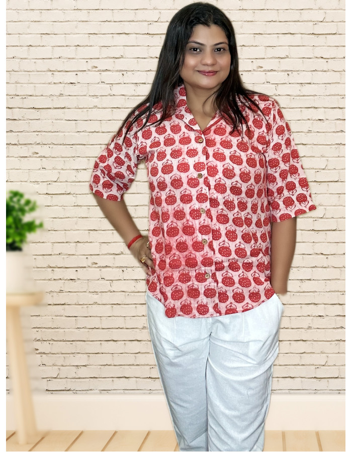 A model wearing Pure Cotton Block Print Semi Formal Shirt For Women A model wearing Pure Cotton Block Print Semi Formal Shirt For Women