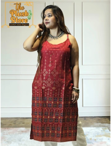 Women's Spaghetti Maroon Kurti  Women's Spaghetti Maroon Kurti data-sizes=