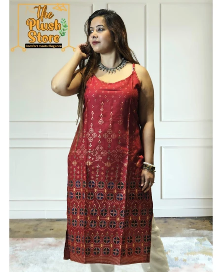 Women's Spaghetti Maroon Kurti