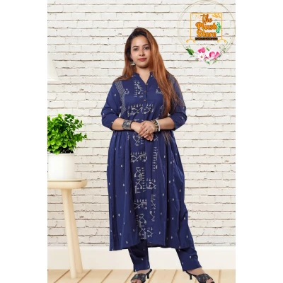 A model wearing Cotton-Linen 2 Piece Hand Woven Kurti Palazzo Set For Women A model wearing Cotton-Linen 2 Piece Hand Woven Kurti Palazzo Set For Women