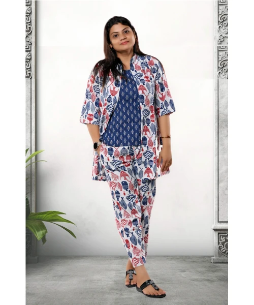 Pure Cotton White Fish Printed Three Piece Set For Women