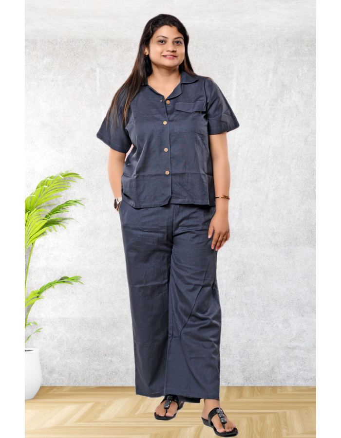 A model wearing Pure Linen half Sleeve Co-ord Set A model wearing Pure Linen half Sleeve Co-ord Set