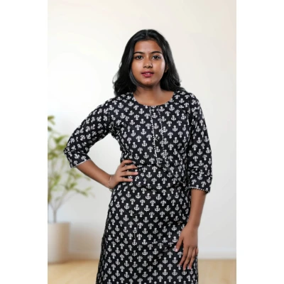 Pure Cotton Black Printed Kurti For Women in black